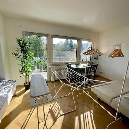 Cozy Apartment With Kitchen + Balcony New! Есен Екстериор снимка